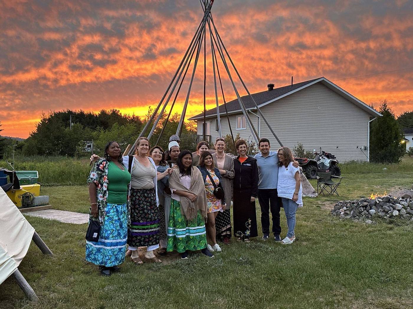 Ceremonia de cierre de la delegación de junio de 2024 en Garden River First Nation.